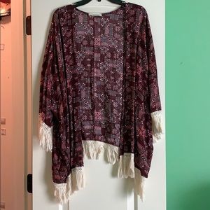 Entro maroon tassel patterned kimono